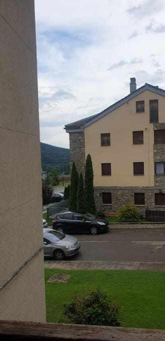 Acogedor Apartamento En El Pirineo Aragones วิลยานัว ภายนอก รูปภาพ