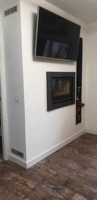Acogedor Apartamento En El Pirineo Aragones วิลยานัว ภายนอก รูปภาพ